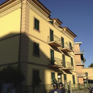  Apartamento La Casa Di Aaron Italia